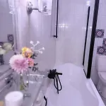 Dom wakacyjny Indigena Forest Retreat -entire 6 Persons Family Near Efteling And Dunes *