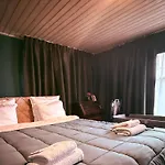Dom wakacyjny Indigena Forest Retreat -entire 6 Persons Family Near Efteling And Dunes Sprang