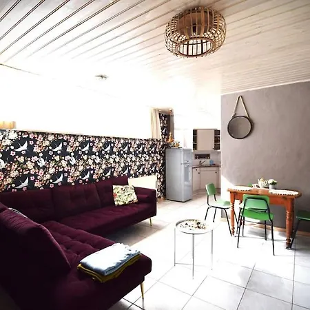 Romantic, Spacious House With A Forest Garden Feriehus Sprang